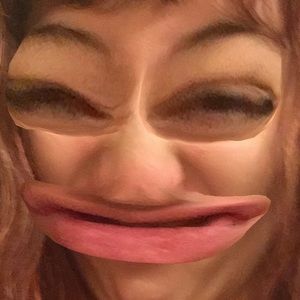 Meet your Posher, April